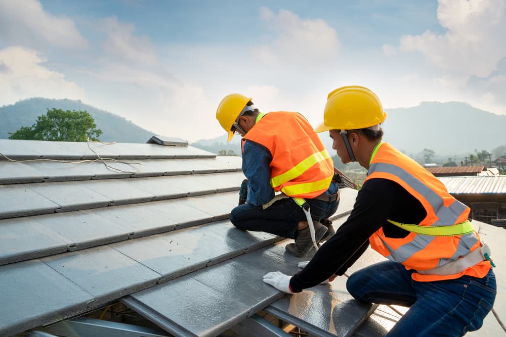 roof repair in Wilmington CA